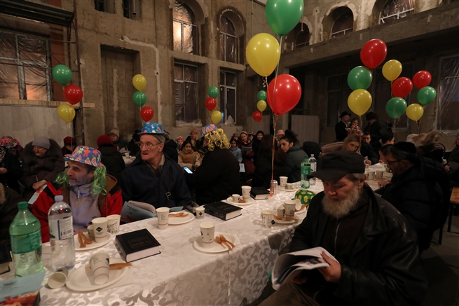 Ukraine refugees in Kishinev during Purim March 2022 