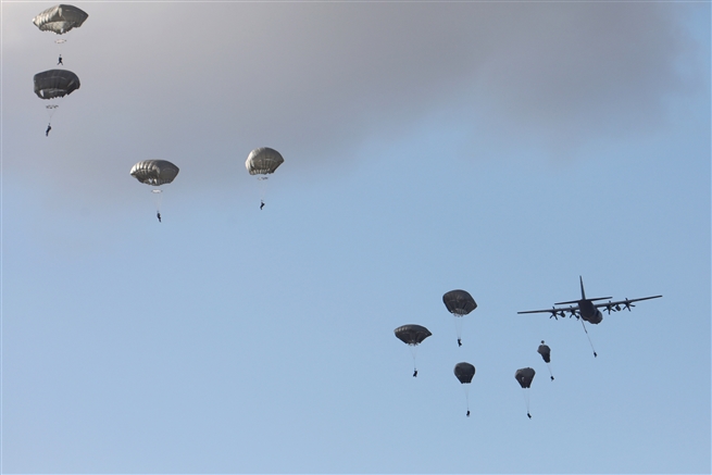 Paratroops brigade, Palmachim beach, September 2022